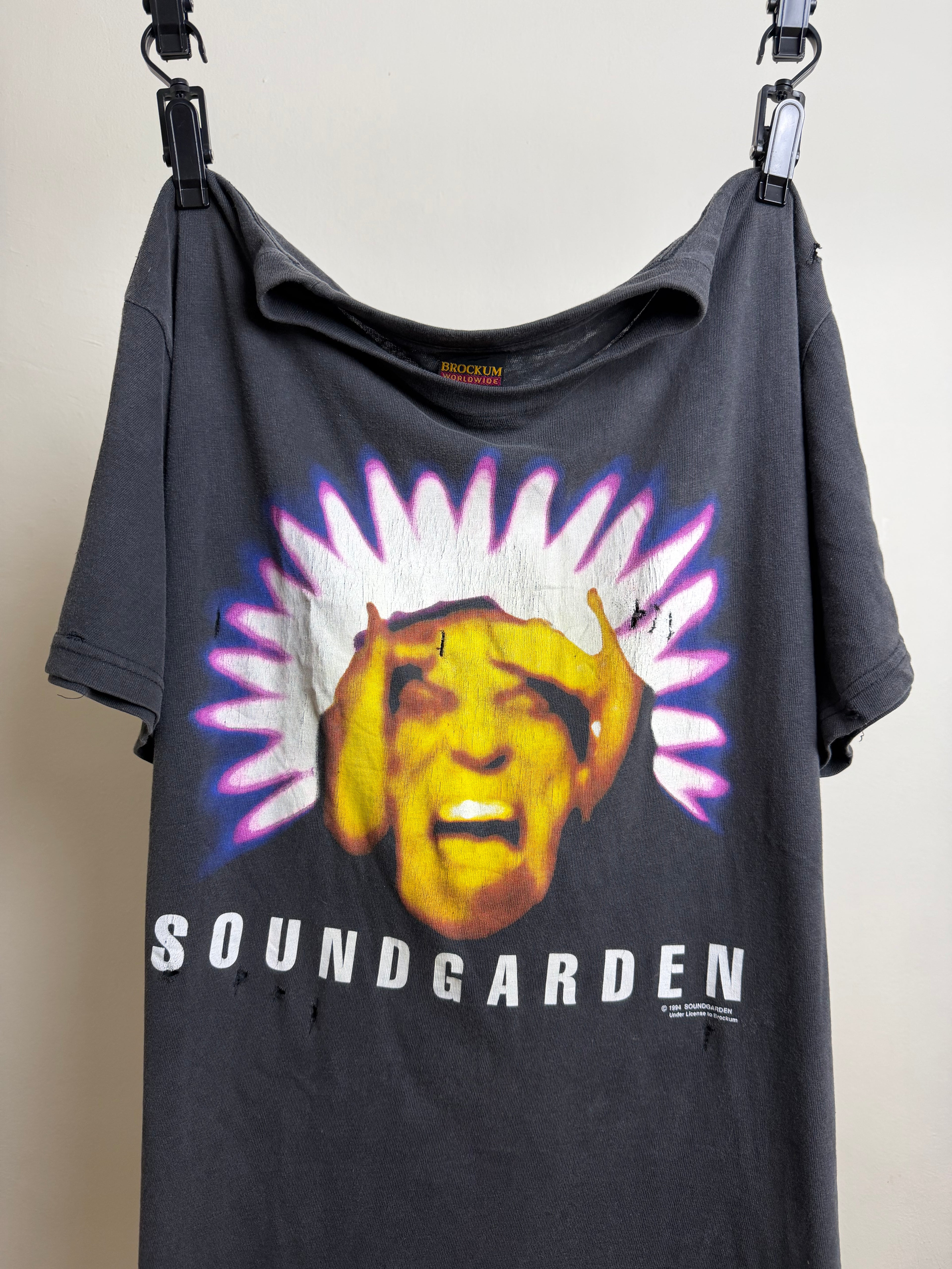 1994 Soundgarden “Black Hole Sun”